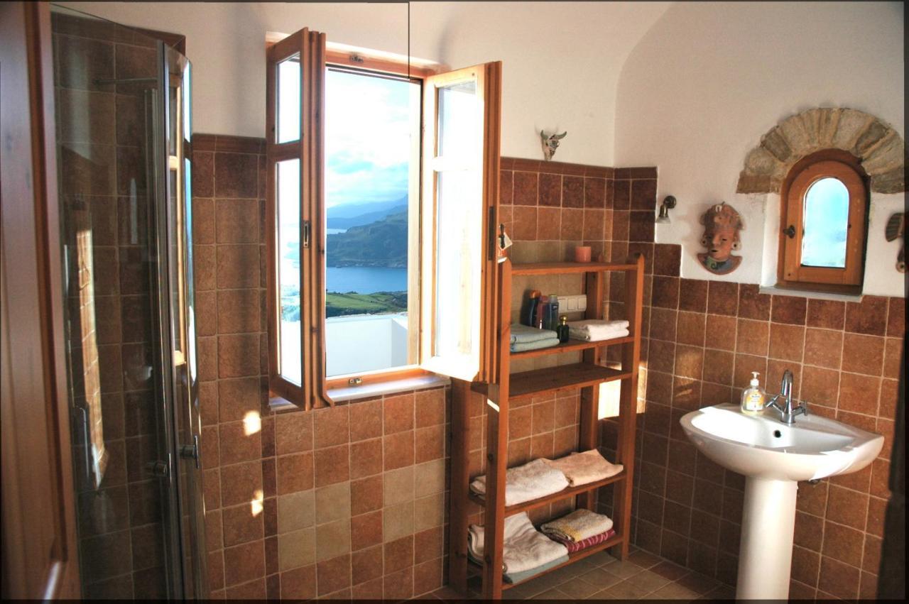 Venus Hill Studio With Private Pool By The Sea Hotel Damnoni Buitenkant foto
